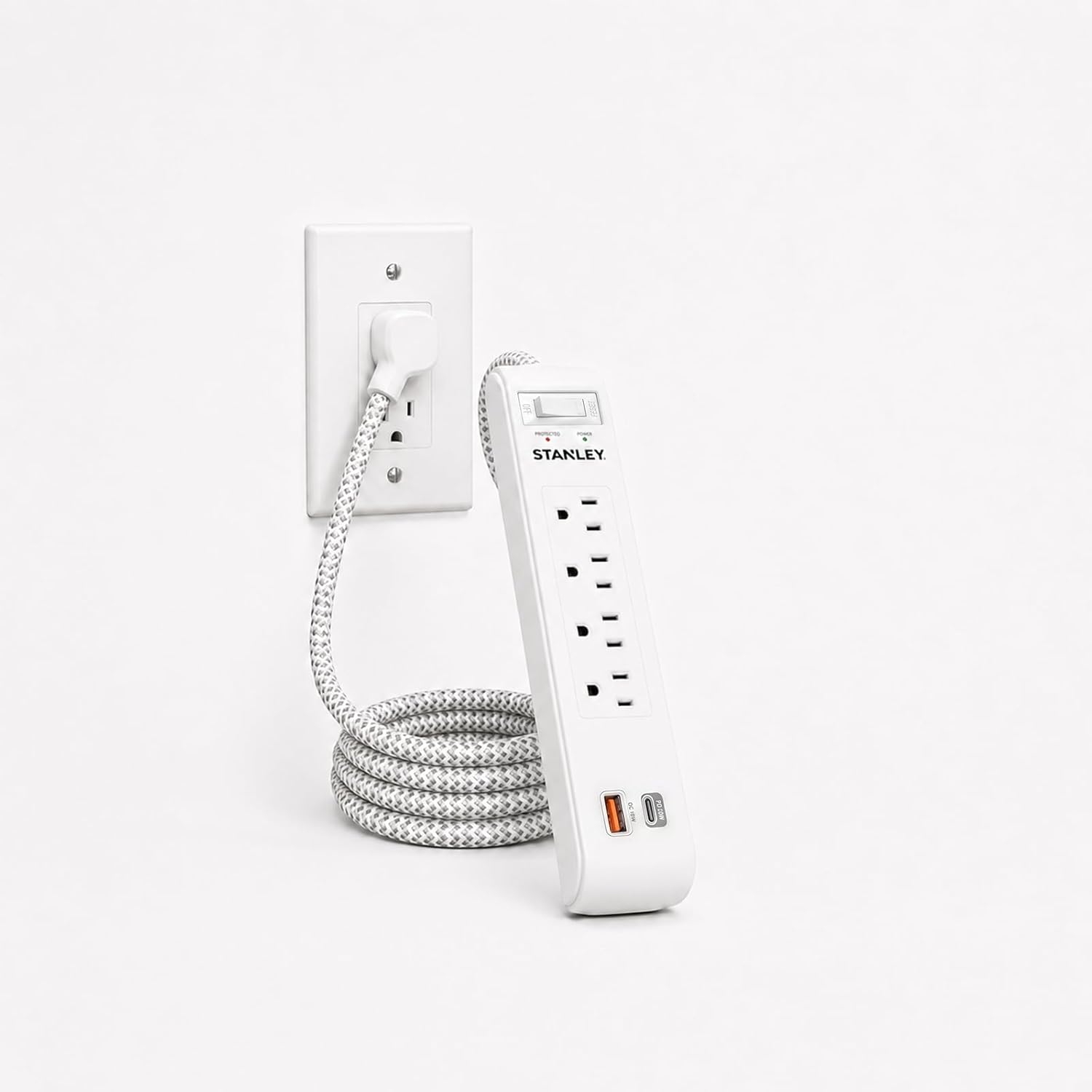 SURGEMAX USB 4-Outlet 600J USB Surge Protector - Stanley Electrical Accessories