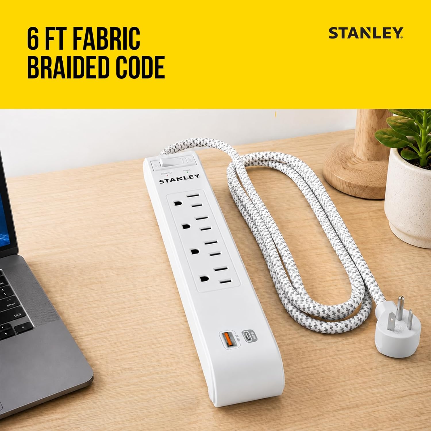 SURGEMAX USB 4-Outlet 600J USB Surge Protector - Stanley Electrical Accessories